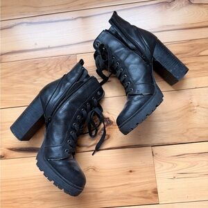 Steve Madden boots